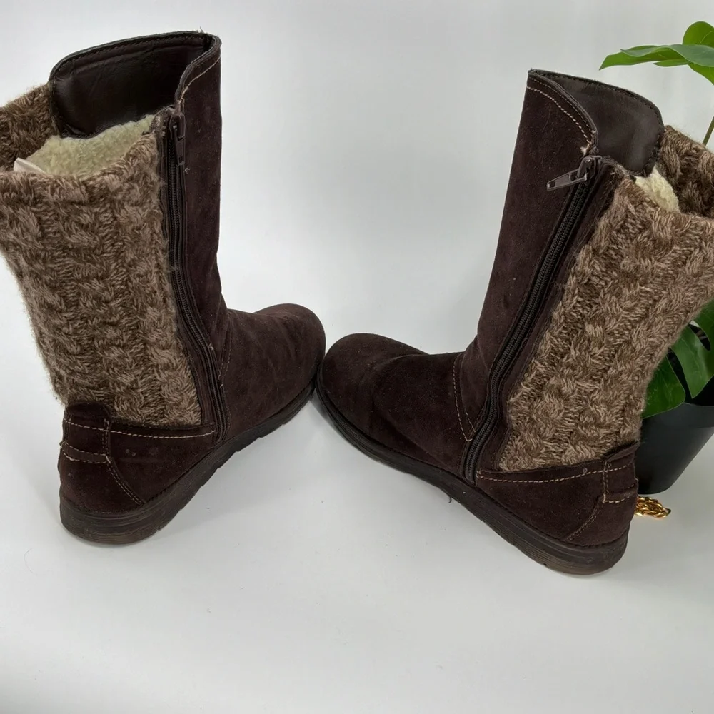 Muk Luks brown zip